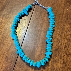Elegant Turquoise Beaded Necklace